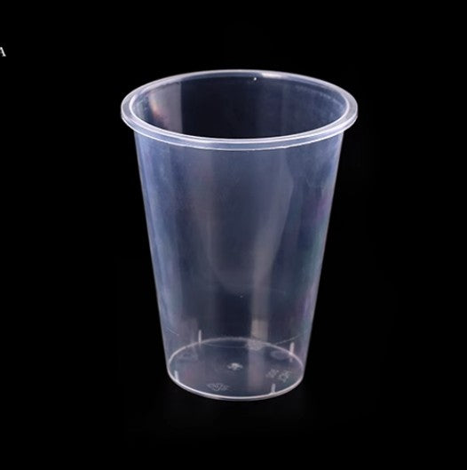 Close-up of PP Injection Cup's Rim and Lid Fit