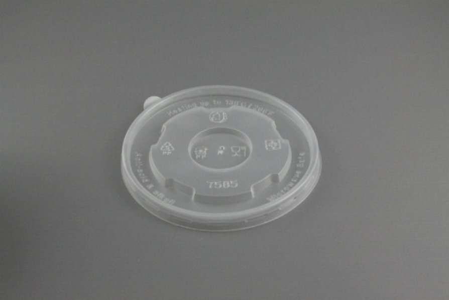 Eco-friendly food-grade paper bowls for soup and salad