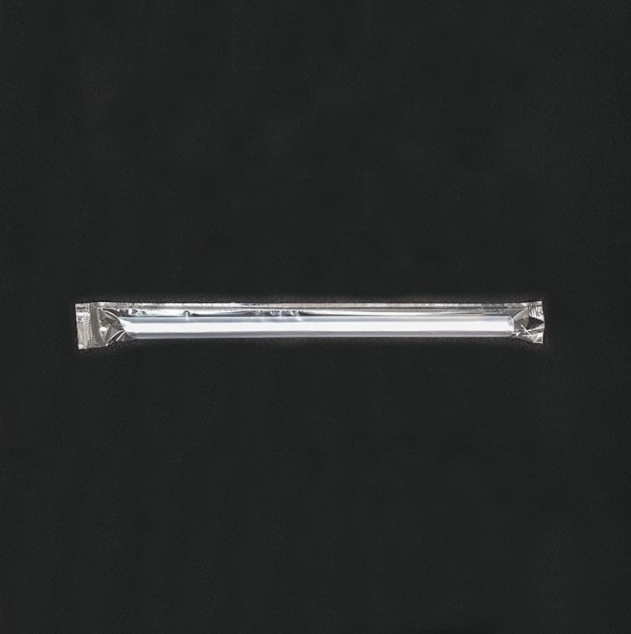 Individually wrapped black BOPP straw in clear packaging for cleanliness and convenience