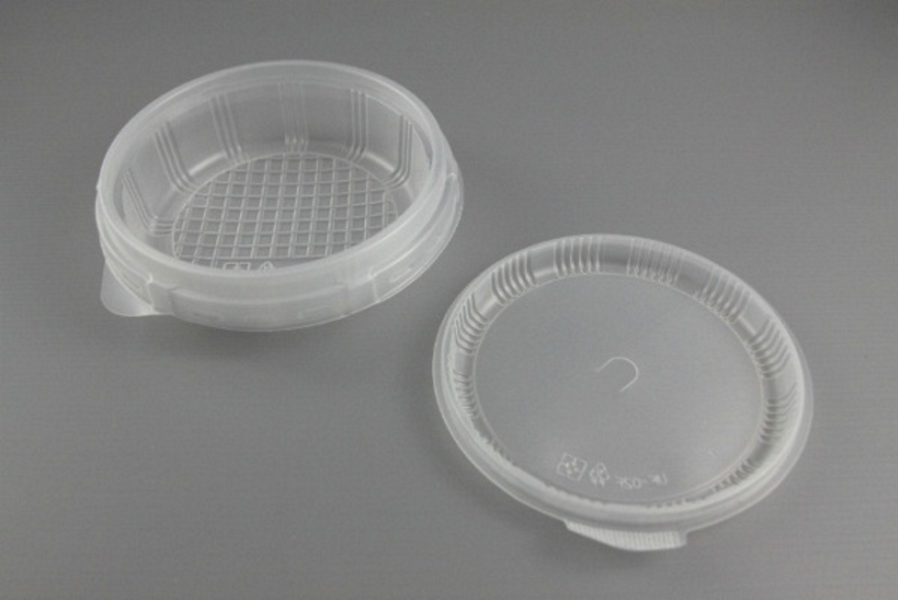 Eco-friendly food-grade paper bowls for soup and salad